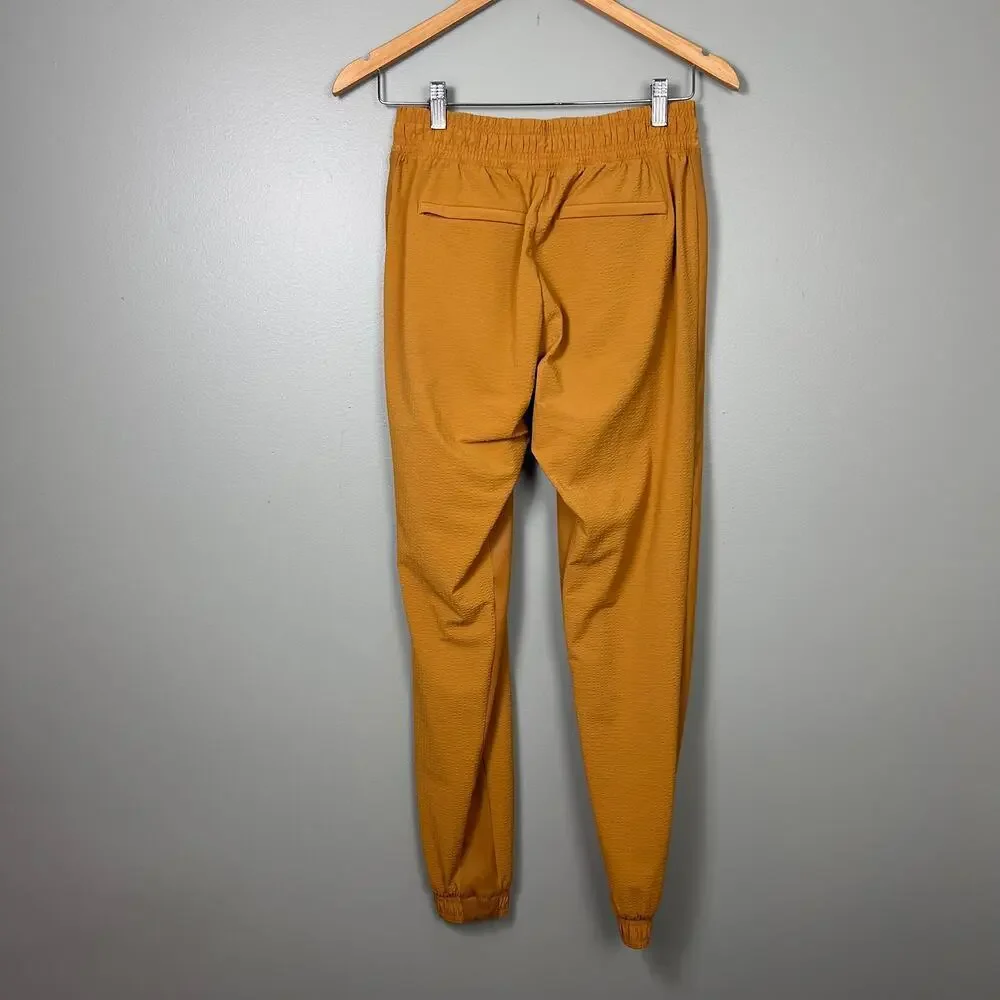 Athleta Textured Brooklyn Jogger Tuscan Gold Mustard Yellow size 0 XS Pants